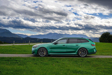 На что способен BMW M5 Touring на автобане :: BMW :: M серия :: Все BMW M На что способен BMW M5 Touring на автобане BMW M серия Все BMW M