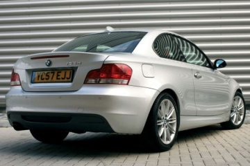 3 дв. хэтчбек 118i  143 / 6000 6АКПП с 2007 BMW 1 серия E81/E88