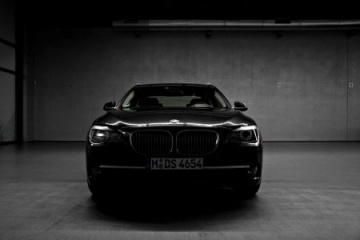 Жизнь удалась. Тест. Rolls Royce Ghost против BMW 760li BMW 7 серия F01-F02