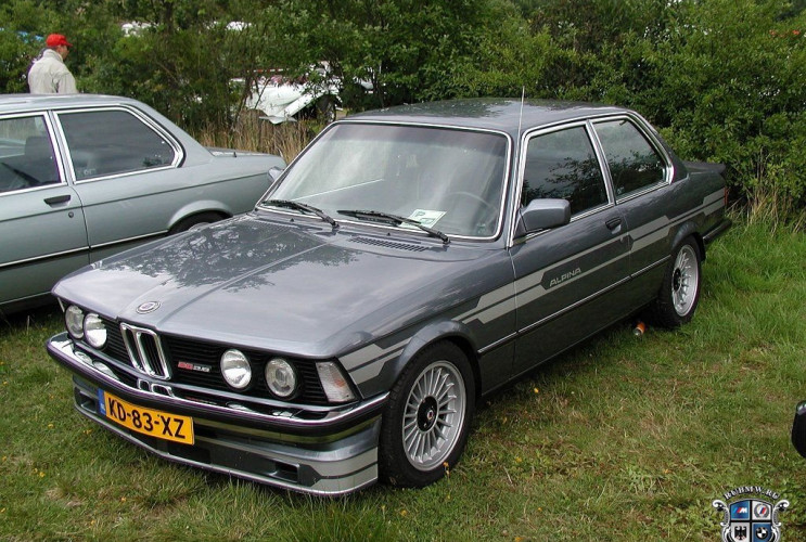 Как заказать уникальную курсовую работу по автомобильной промышленности BMW 3 серия E21