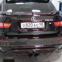 BMW X6M разукрасили