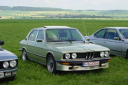 Где можно взять детали на BMW x5? BMW 5 серия E12