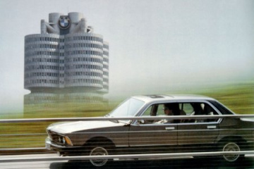 BMW 7 серии получил двигатель от суперкара M1