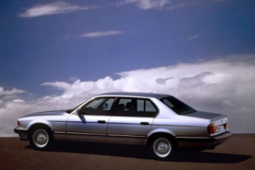 4 дв. седан 750iL 299 / 5200 4АКПП с 1987 по 1994 BMW 7 серия E32