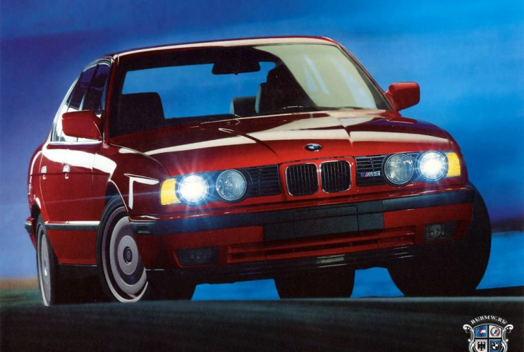 Как заказать уникальную курсовую работу по автомобильной промышленности BMW 5 серия E34