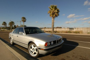 е34 портит аккумулятор BMW 5 серия E34