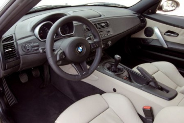 2011 BMW M3 Road Test & Car Review - RoadflyTV with Ross BMW M серия Все BMW M