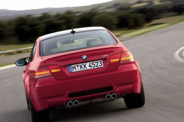 2011 BMW 1M Coupe Test Drive & Car Review with RoadflyTV host Shannon McIntosh BMW M серия Все BMW M