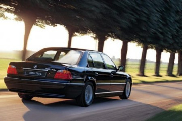 BMW 7 Серии. BMW 745Li: портрет на фоне пагод. BMW 7 серия E38