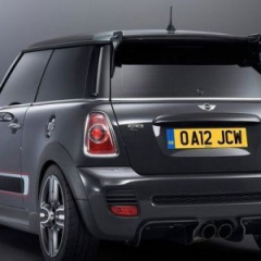 Станет ли MINI John Cooper Works GP самым быстрым и легким в истории бренда?