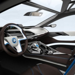 Цена гибридного спорткара BMW i8 – более 100 тыс. евро