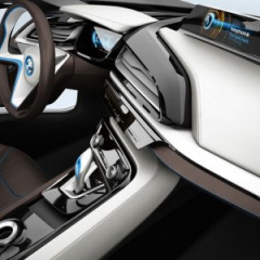 Цена гибридного спорткара BMW i8 – более 100 тыс. евро