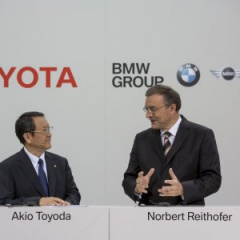 Представители BMW и Toyota поставили свои подписи на меморандуме о сотрудничестве