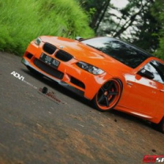 BMW M3 с настроением оранжевого цвета