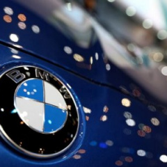 В США BMW по продажам догнал Mercedes - Benz.