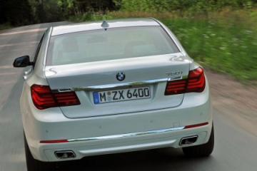 BMW 750Li M Sport BMW 7 серия F01-F02