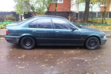 Продаю BMW e39 523i АКПП 275000 BMW 5 серия E39