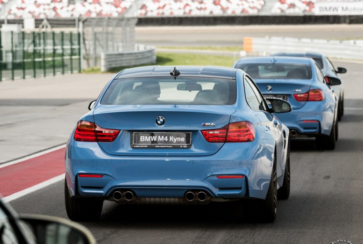 Как заказать уникальную курсовую работу по автомобильной промышленности BMW 3 серия F80