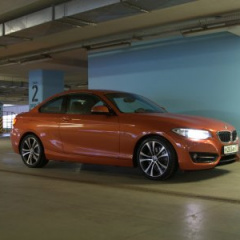 BMW 220d: знакомый характер