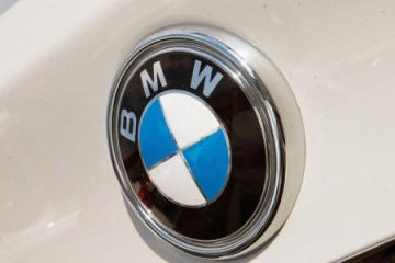 Расположение VIN кодов на BMW BMW X6 серия F16