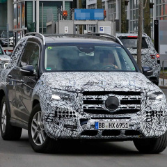 Новый Mercedes-Benz GLS-Class по размерам обгоняет большой BMW X7