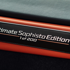 Баварцы представили коллекционную версию BMW i8 Ultimate Sophisto Edition
