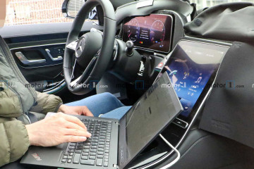Новый «Мерседес-Майбах» S-класса получил гигантский сенсорный экран BMW Другие марки Mercedes