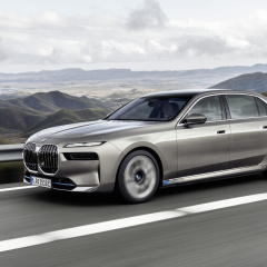 МИРОВАЯ ПРЕМЬЕРА: BMW i7 2023 года — самый совершенный BMW в истории