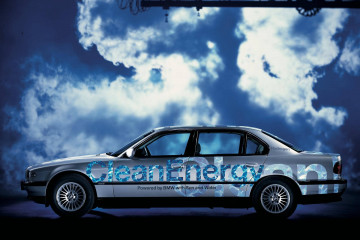 BMW работает над доступностью водородных автомобилей