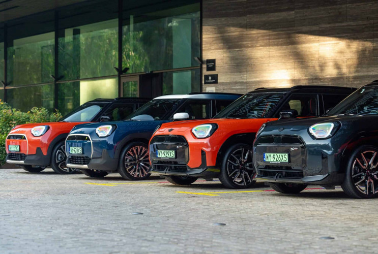 MINI прекращает продажи базовых моделей Cooper E и Aceman E в Австралии BMW Всё о MINI COOPER Все MINI