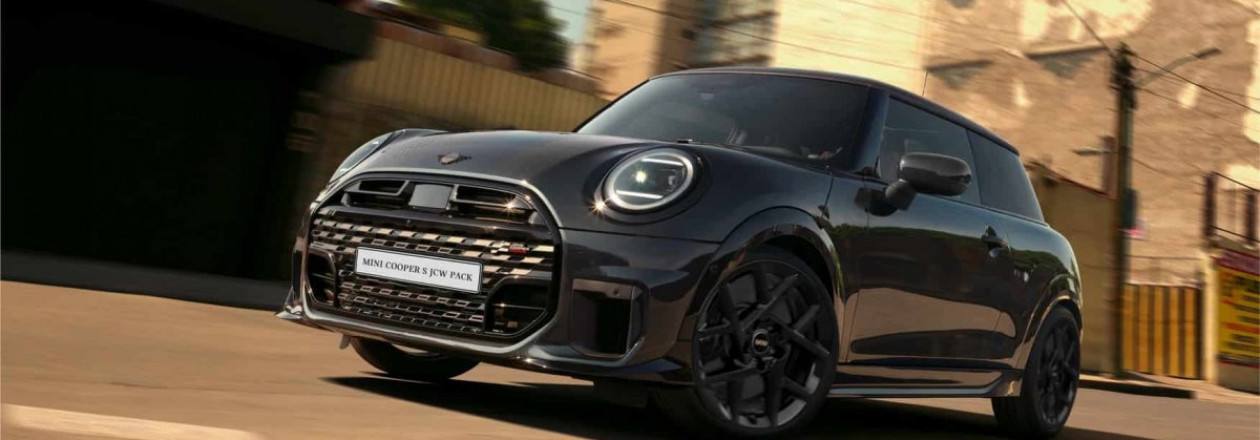 MINI Cooper S с пакетом John Cooper Works представлен в Индии