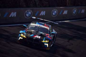 BMW добивается исторической победы на Bathurst 12 Hour, заняв первые два места