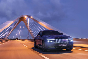 Black Badge Spectre: самый мощный Rolls-Royce в истории