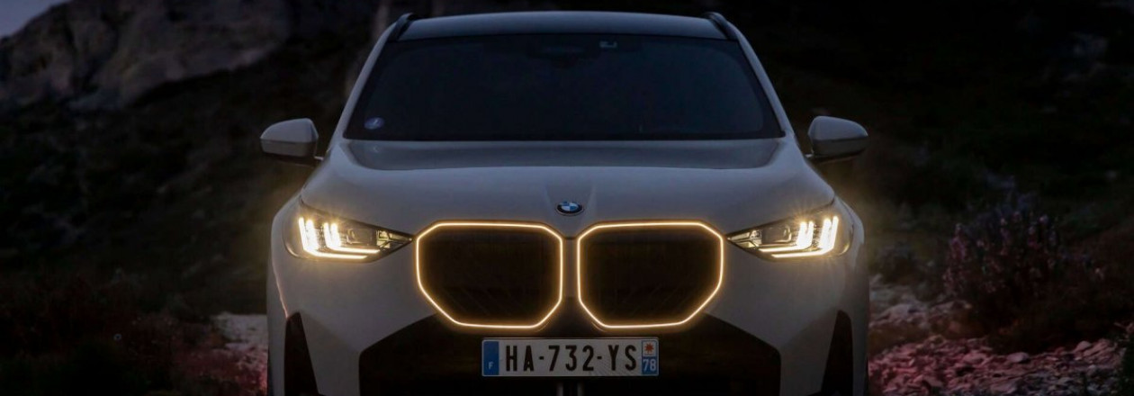 Дебют 2025 BMW X3 30e xDrive